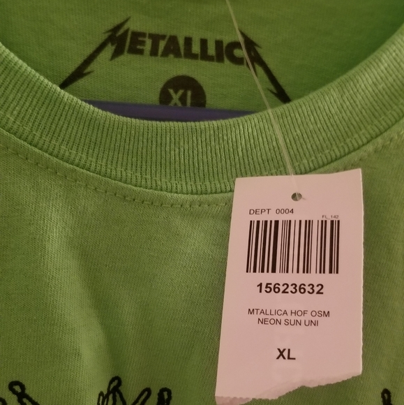 Hot Topic Metallica Shirt XL NWT - Picture 7 of 7
